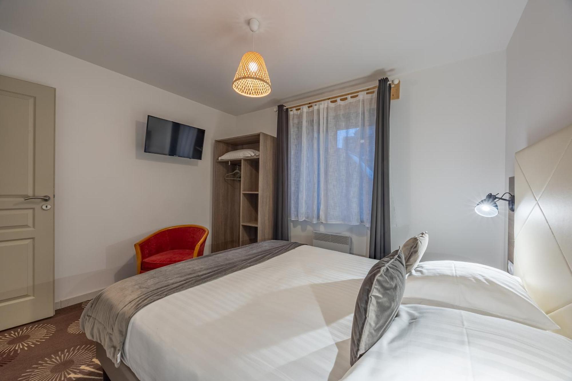 Logis Du Grand Pin Apartment Saint-Martin-des-Entrées Екстериор снимка