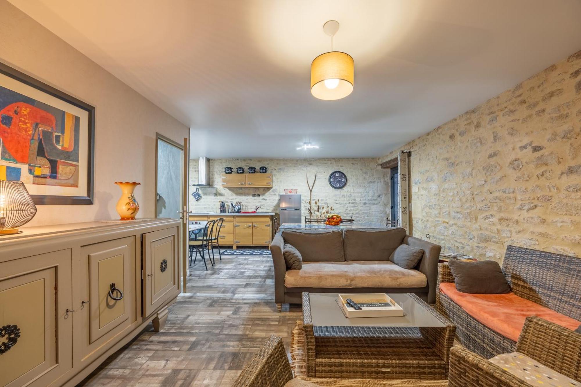 Logis Du Grand Pin Apartment Saint-Martin-des-Entrées Екстериор снимка
